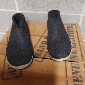 NWT GLERUPS SIZE MEN'S 12 EU 47 CHARCOAL SLIPON SHOES RETAIL $99.95